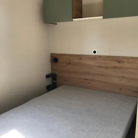 Mobil-home 4 Couchages 017 Camping